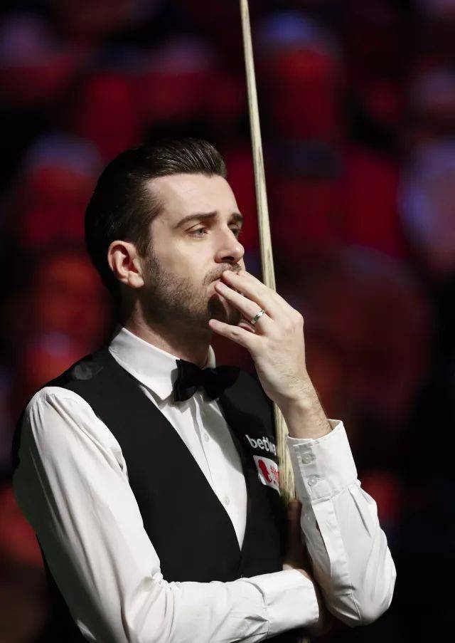 邓顿40亿 邓顿40亿